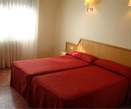 Hotel Chane La Puebla De Alfinden Eksteriør billede